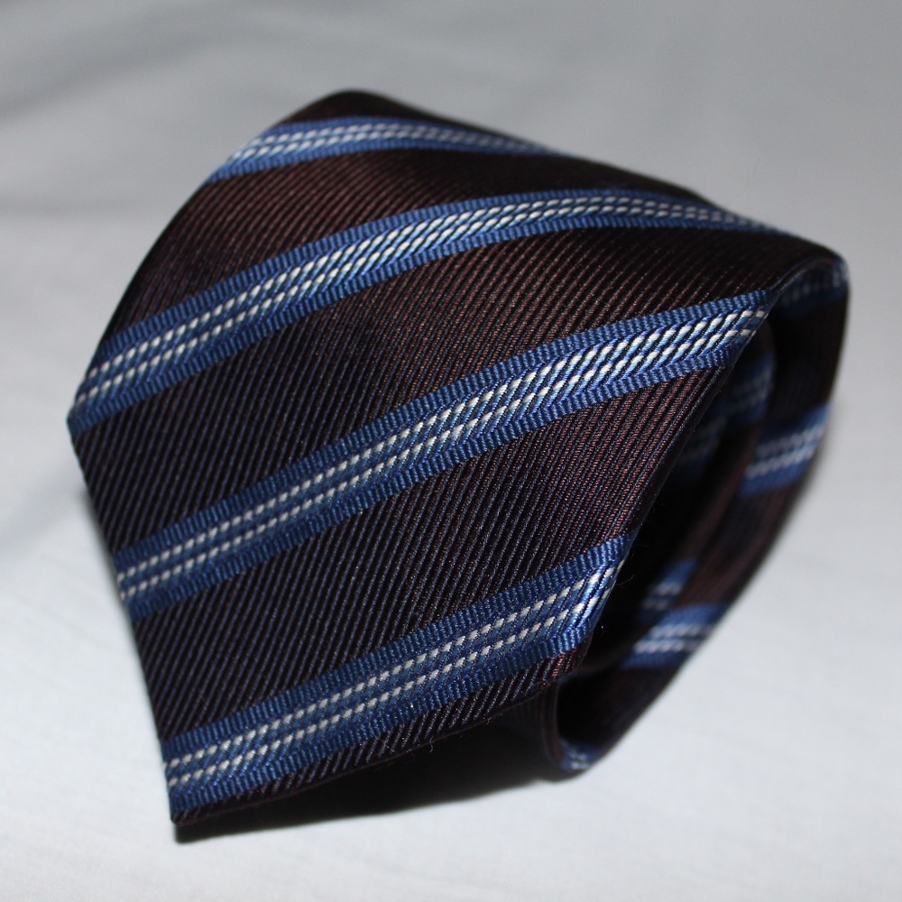 Ermenegildo Zegna brown with blue stripes tie